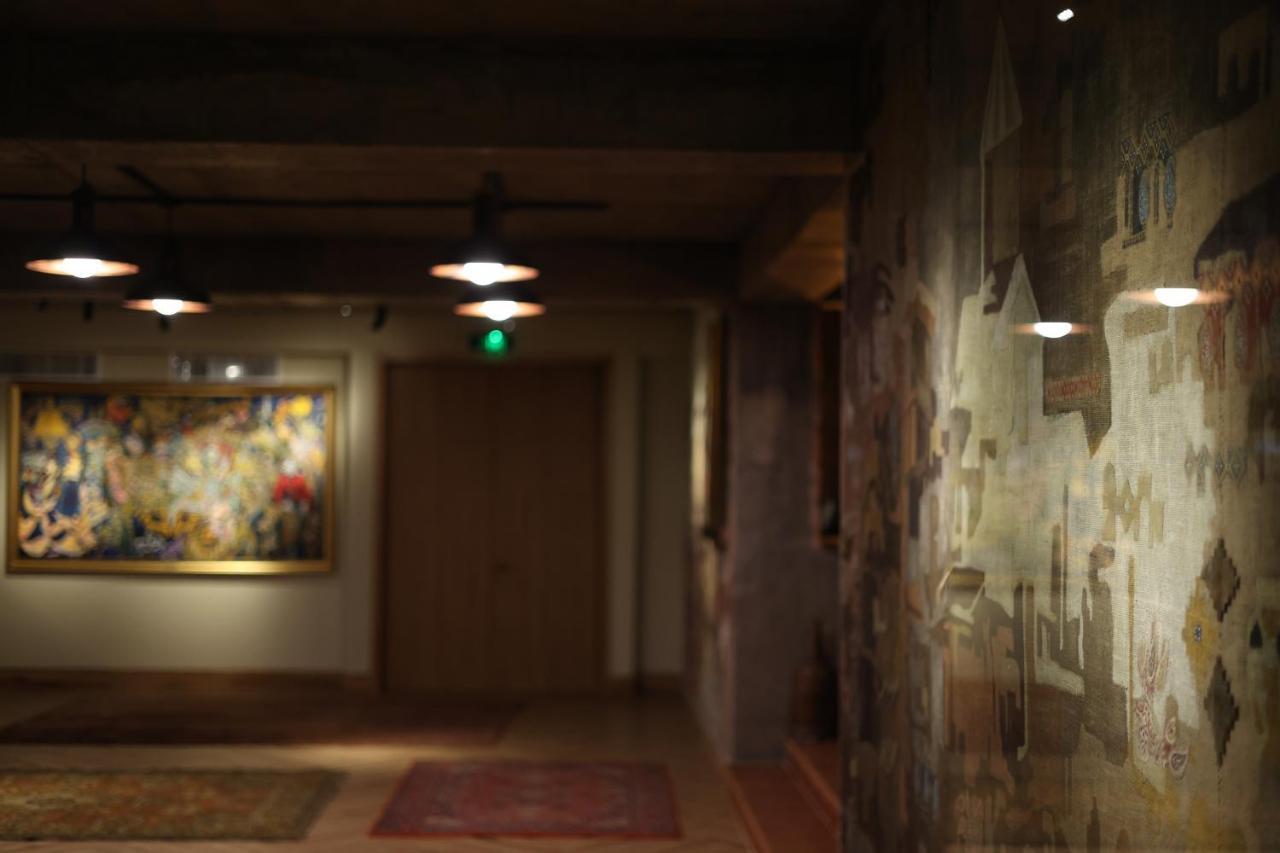 Mukhrantubani Boutique Hotel ティビリシ エクステリア 写真