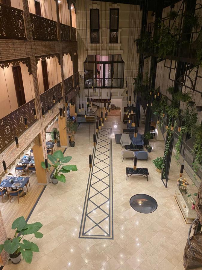 Mukhrantubani Boutique Hotel ティビリシ エクステリア 写真